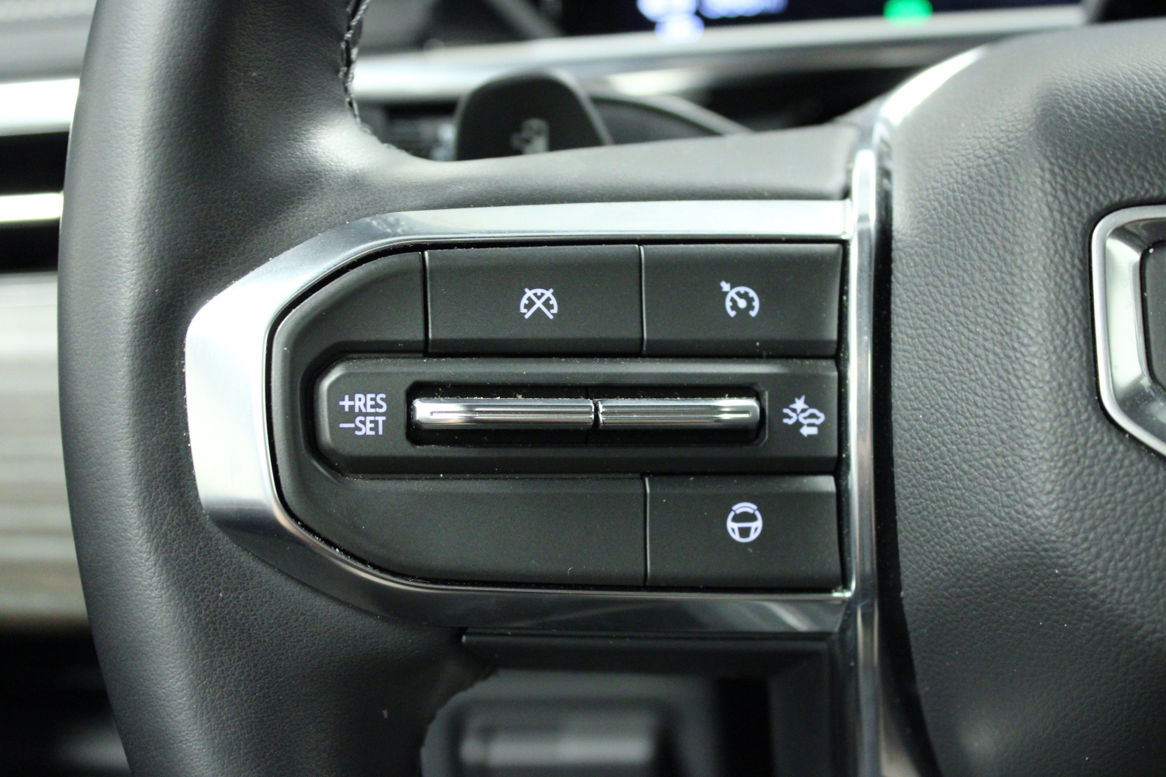Used 2025 GMC Sierra EV Denali AWD/4WD image 20