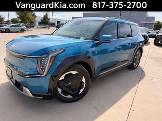 Certified 2024 Kia EV9 Land AWD/4WD video 1