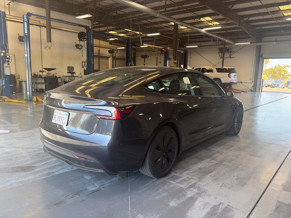 Used 2024 Tesla Model 3 Standard Range RWD image 6