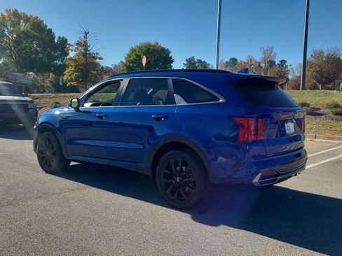 Used 2021 Kia Sorento SX image 5