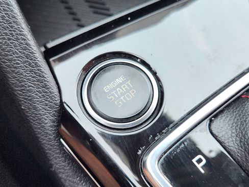 Used 2023 Kia Sportage SX image 22