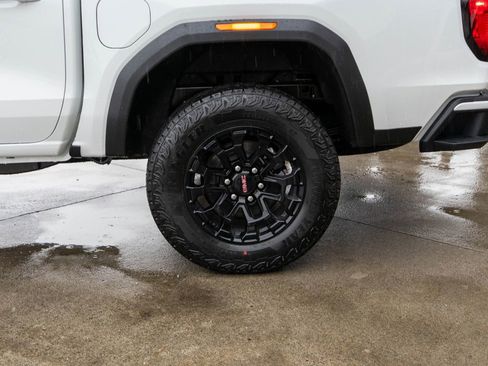 New 2026 GMC Canyon Elevation w/ Convenience Package image 25