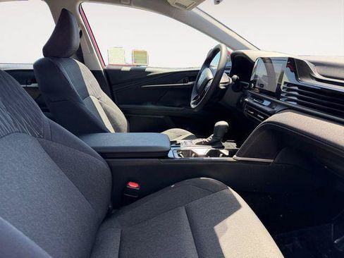 Certified 2025 Toyota Camry LE w/ Convenience Package FWD image 13