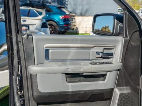 Used 2019 RAM 1500 Classic Warlock w/ Electronics Group image 17