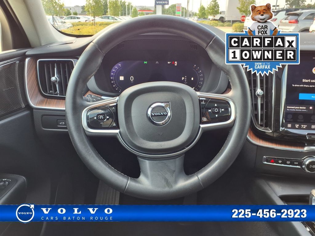 Certified 2023 Volvo XC60 B5 Plus w/ Climate Package AWD/4WD image 25