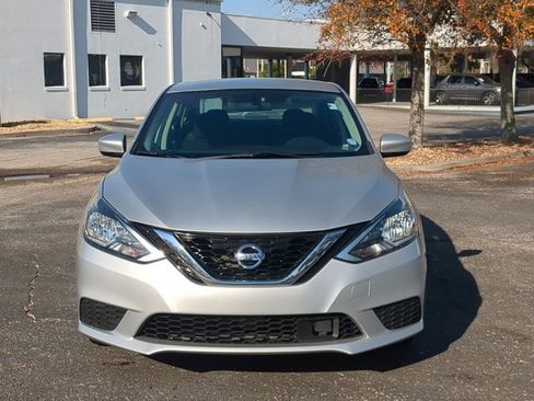 Certified 2019 Nissan Sentra SV image 10