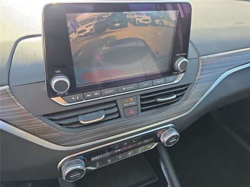 Used 2022 Nissan Altima 2.5 SL image 26