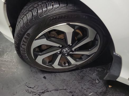 Used 2016 Honda Accord EX-L image 13