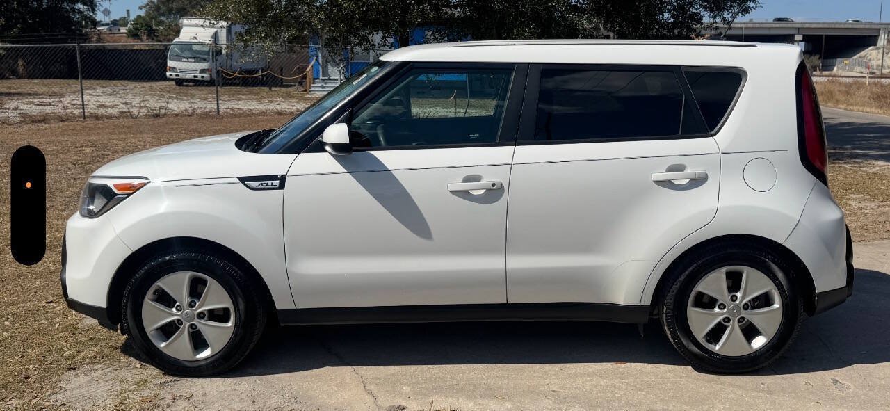 Used 2016 Kia Soul FWD image 6
