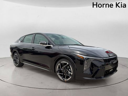 New 2026 Kia K4 EX FWD image 2