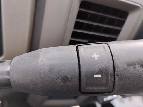 Used 2012 RAM 1500 Express RWD image 31
