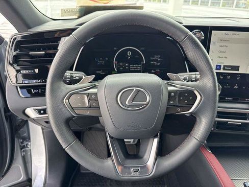Certified 2025 Lexus RX 500h F Sport image 14