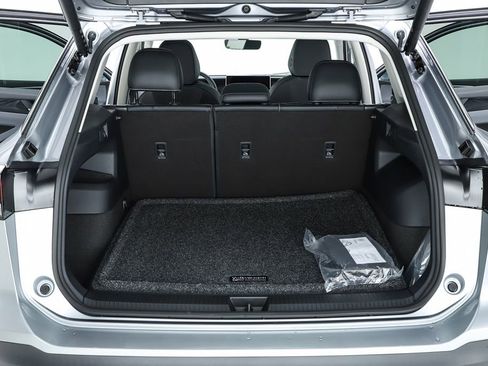 New 2026 Volkswagen Tiguan SE image 68