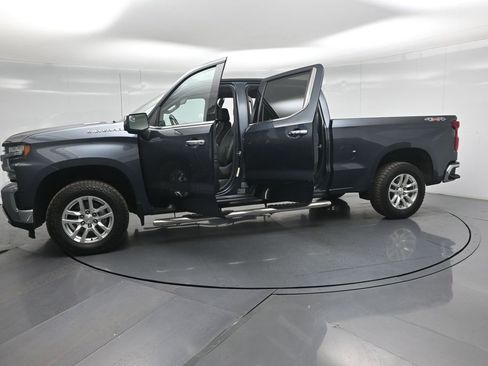 Used 2020 Chevrolet Silverado 1500 LTZ image 36