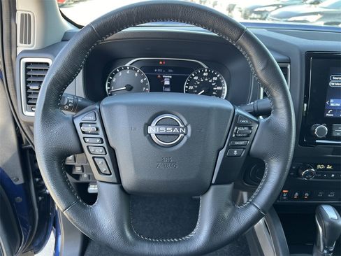 Certified 2023 Nissan Frontier SV w/ Technology Package image 12