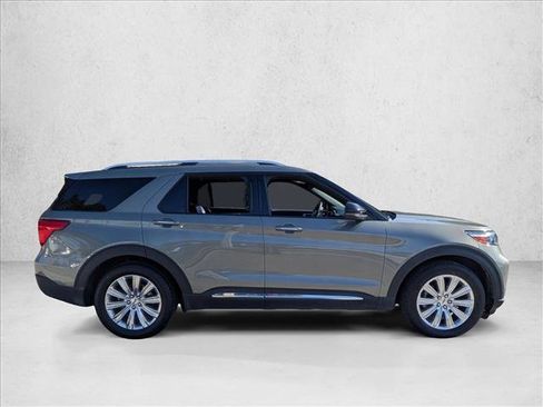 Used 2020 Ford Explorer Limited image 4
