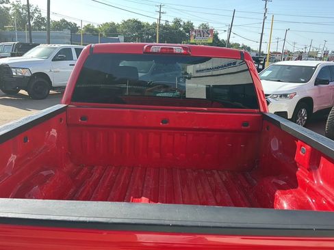 Used 2018 Chevrolet Silverado 1500 Custom AWD/4WD image 7