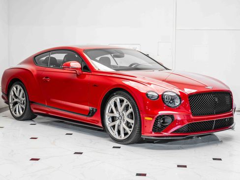 Used 2024 Bentley Continental GT Speed image 3