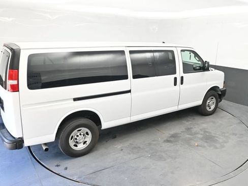 Used 2024 Chevrolet Express 3500 LS RWD image 33