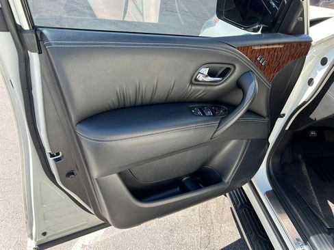 Used 2017 Nissan Armada SL w/ Technology Package image 20