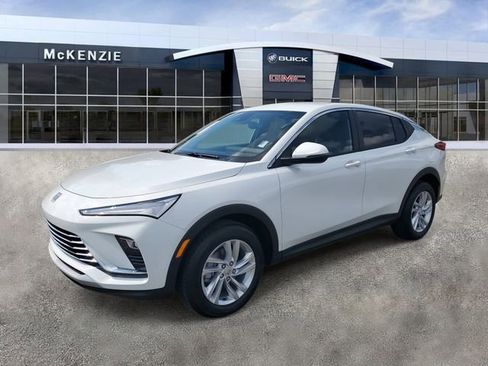 New 2026 Buick Envista Preferred w/ Convenience II Package image 2