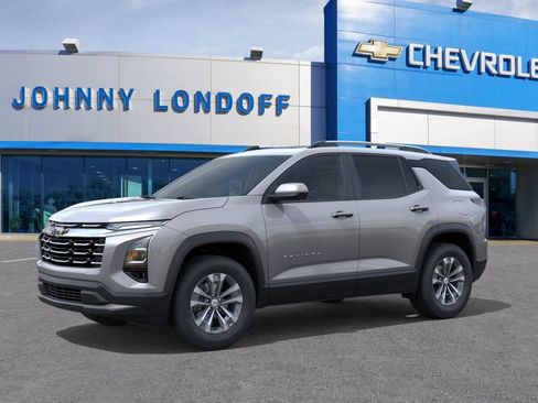 New 2026 Chevrolet Equinox LT w/ Safety and Technology Package AWD/4WD image 2