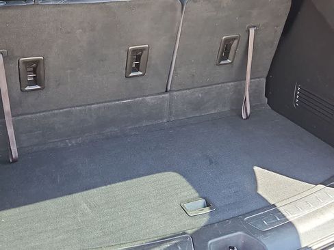 Used 2024 Buick Enclave Essence FWD image 23