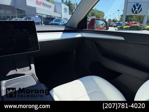 Used 2023 Tesla Model Y Long Range AWD/4WD image 34