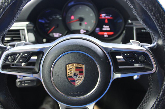 Used 2017 Porsche Macan S AWD/4WD image 17