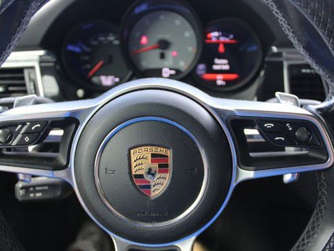 Used 2017 Porsche Macan S AWD/4WD image 17
