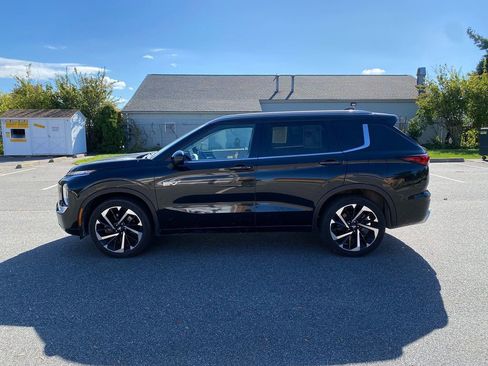 Used 2023 Mitsubishi Outlander SEL image 9