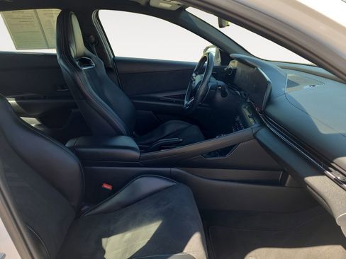 Used 2023 Hyundai Elantra N FWD image 15