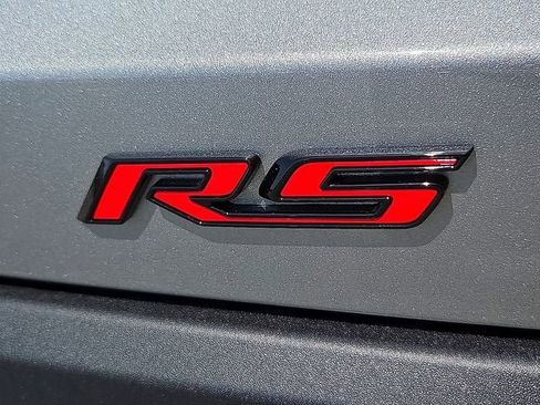 New 2026 Chevrolet Equinox RS w/ Convenience Package III FWD image 12