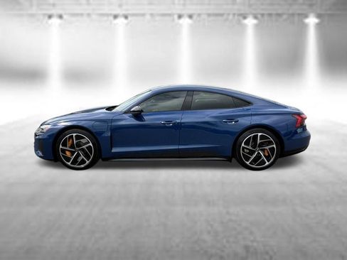 Used 2024 Audi RS e-tron GT w/ Carbon Performance Package AWD/4WD image 2
