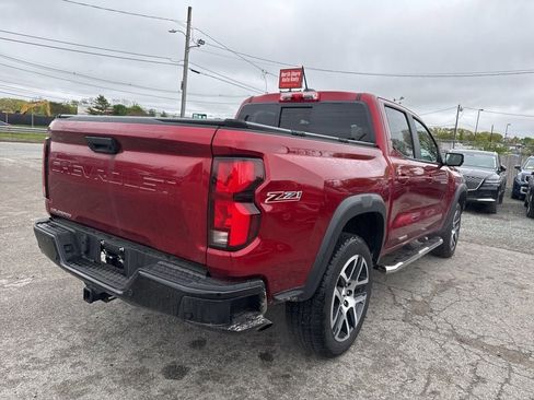 Used 2024 Chevrolet Colorado Z71 w/ Z71 Convenience Package 2 AWD/4WD image 26