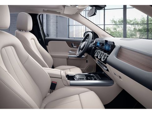 Certified 2023 Mercedes-Benz GLA 250 4MATIC image 4