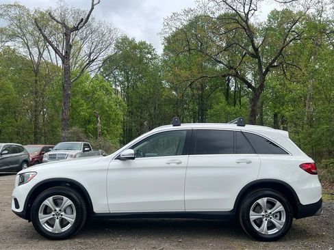Used 2018 Mercedes-Benz GLC 300 image 2