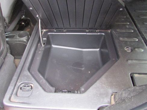 Used 2009 Chevrolet HHR LS image 20