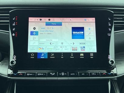 Used 2024 Jeep Wagoneer L Series II w/ Flexible Seating Group