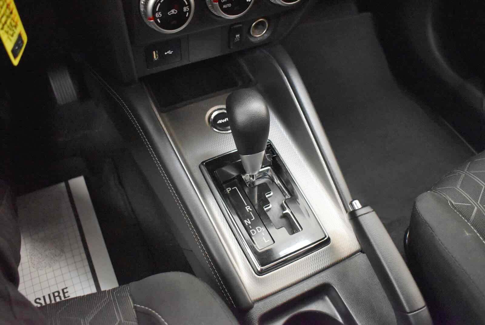 Used 2024 Mitsubishi Outlander Sport LE AWD/4WD image 17