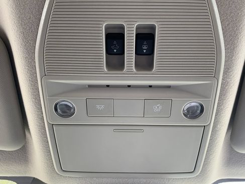New 2026 Nissan Kicks SV w/ Cold Weather Package FWD image 17