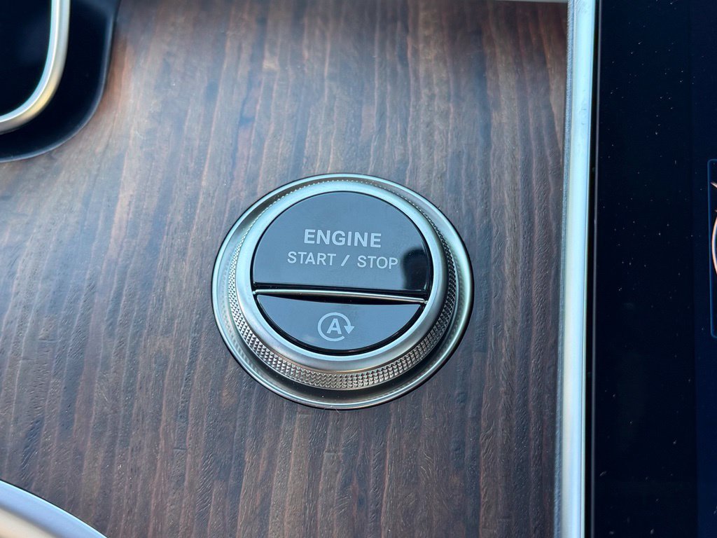 New 2026 Mercedes-Benz C 300 4MATIC Sedan image 25
