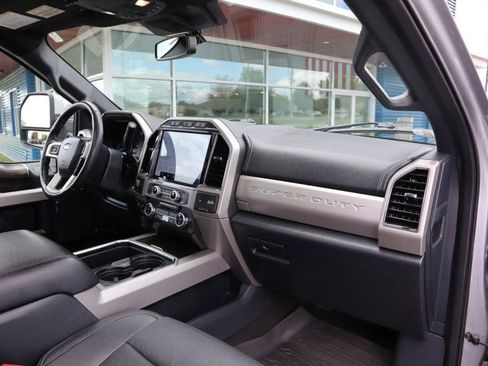 Used 2022 Ford F250 Lariat w/ Lariat Ultimate Package AWD/4WD image 22