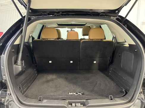 Used 2013 Lincoln MKX FWD image 20