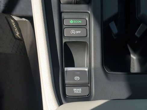 New 2025 Honda Accord SE image 36