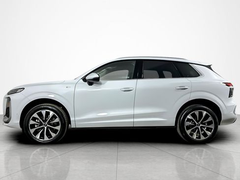 New 2026 Audi Q3 quattro 2.0T image 3