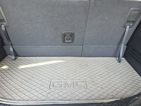 Used 2015 GMC Acadia SLT w/ Open Road Package FWD image 10
