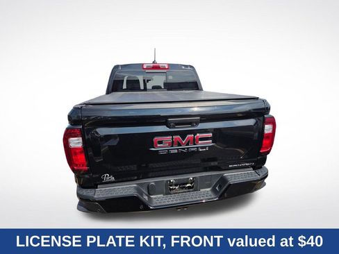 Used 2023 GMC Canyon Denali AWD/4WD image 3