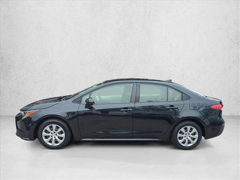 Used 2021 Toyota Corolla LE FWD image 8