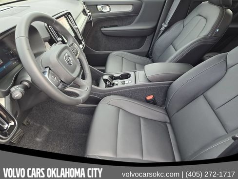 Used 2026 Volvo XC40 B5 Core w/ Protection Package Premier AWD/4WD image 13